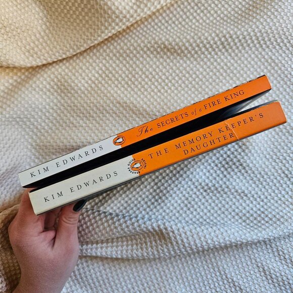 Kim Edwards - The Memory Keeper's Daughter & The Secrets of a Fire King - Picture 9 of 11